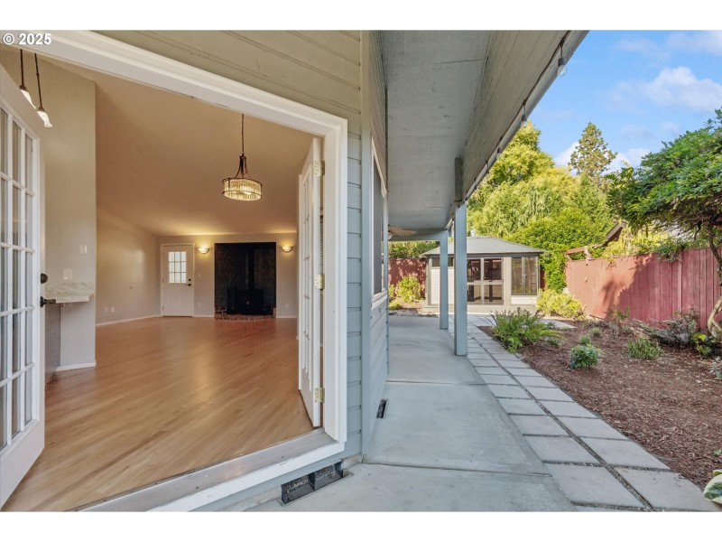 Entrance/Foyer