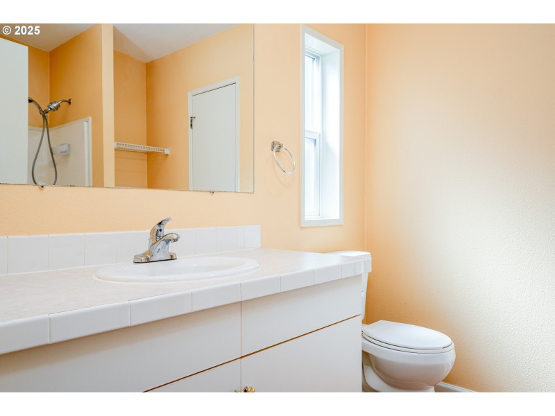 Bathroom, Attached