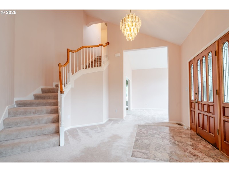 Entrance/Foyer