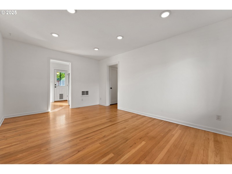 Kitchen/Living Room