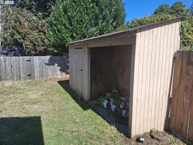 Shed