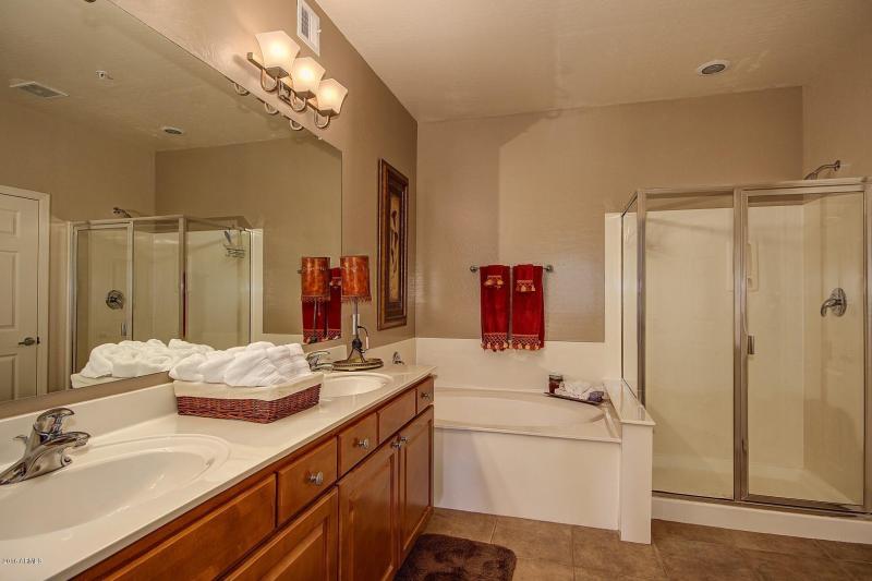 0029-EL LAGO BLVD, UNIT 2046 (29)