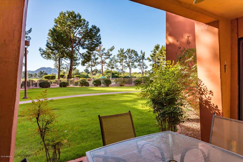 25_12212_N_Paradise_Village_Pkwy_025_mls