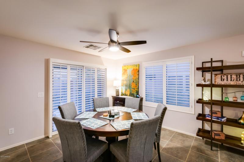 Dining for 6-8 comfortably