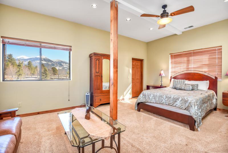 Carriage House Downstairs