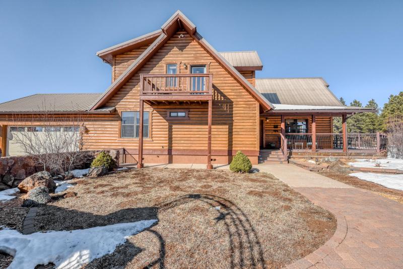 8950 W Antoinette Way-0056