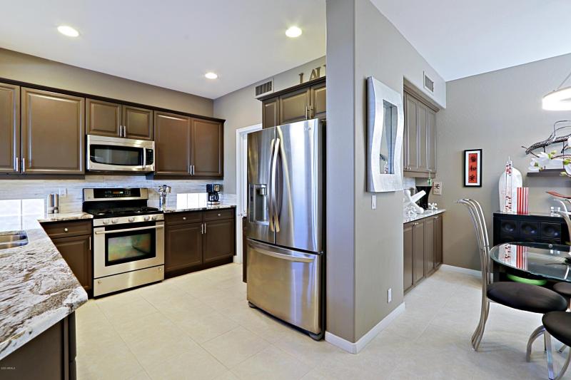 Kitchen and Breakfast Nook