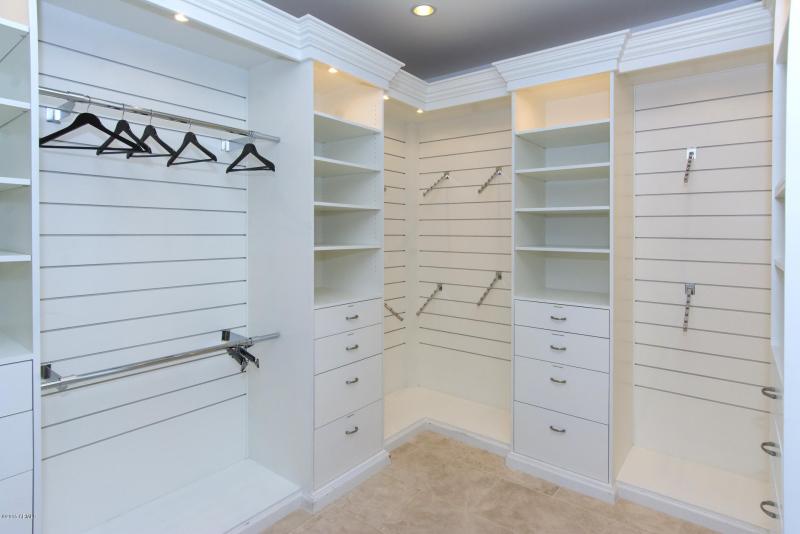 HIS & HERS CLOSETS & BATHROOMS IN MASTER