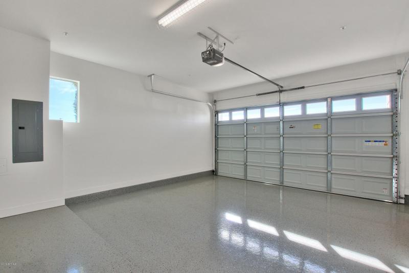 2 Car Garage