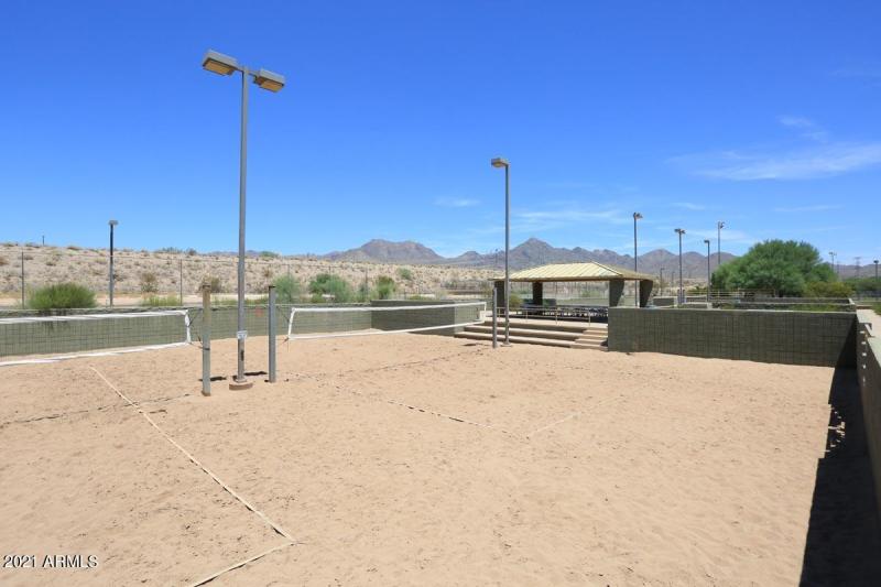 Horizon Park-Vollyball Courts