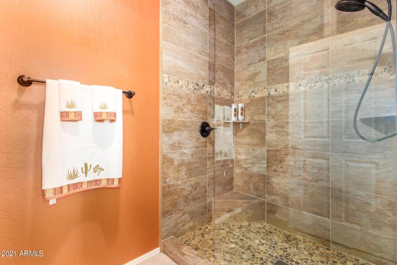 mclellan 17 mstr bath