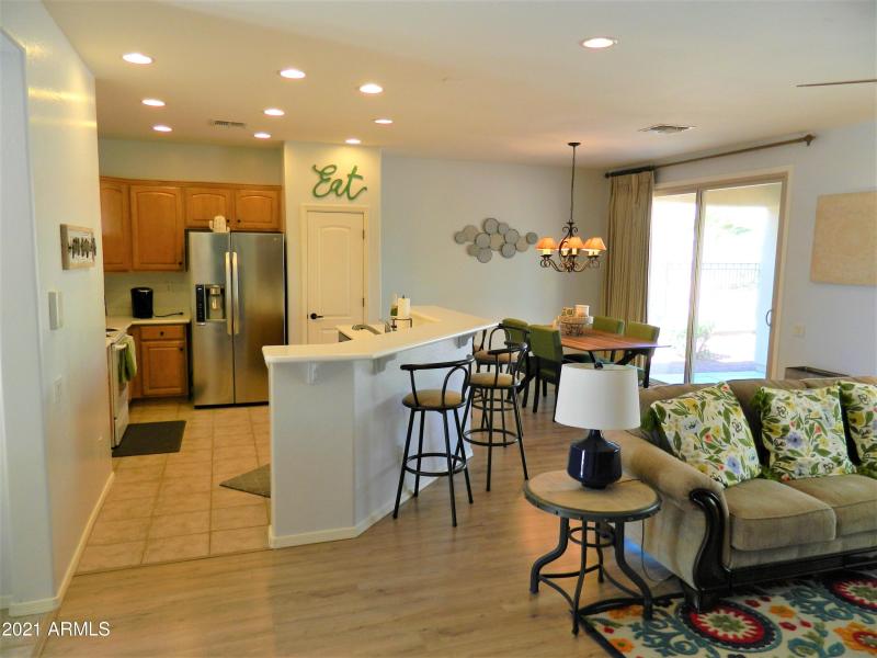 CB SOLA KITCHEN, DINING AREA (2)