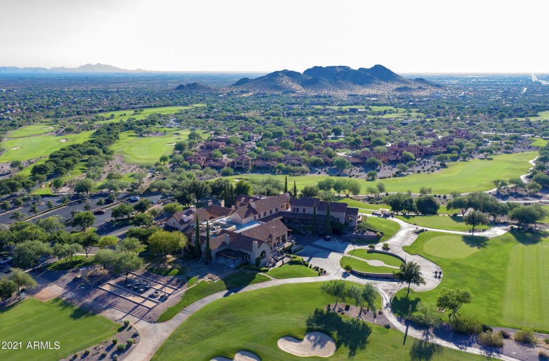 36-Holes Nicklaus Designed