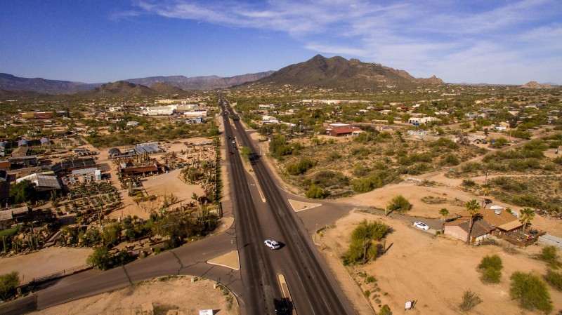 looking North on Cave Creek road (1 of 1