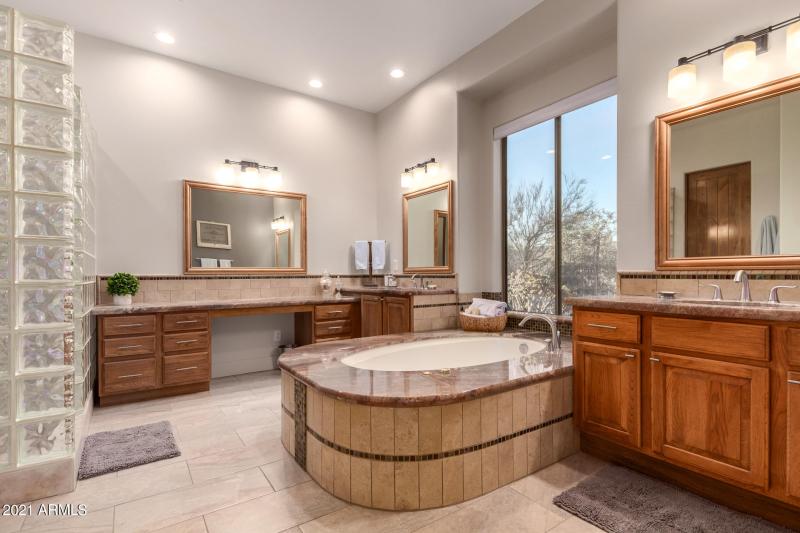 0031-Soaring Eagle-30