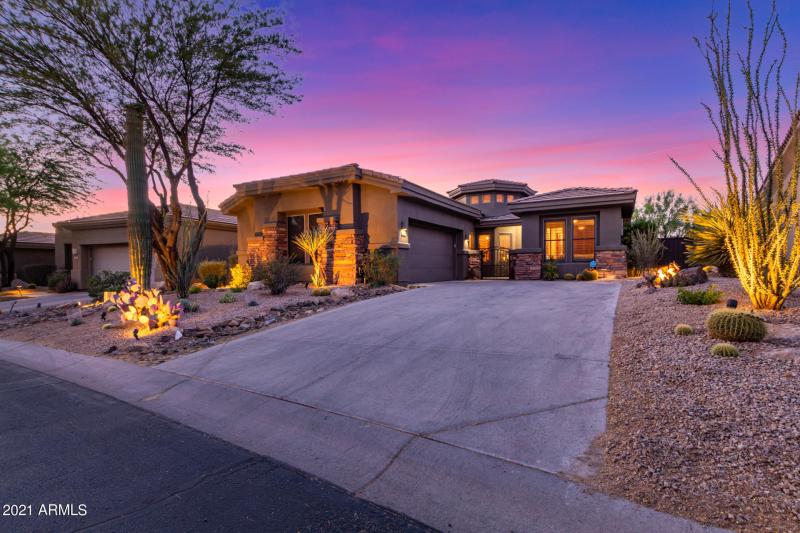 0041-Soaring Eagle-40