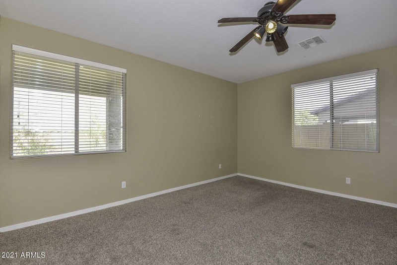 Den3
