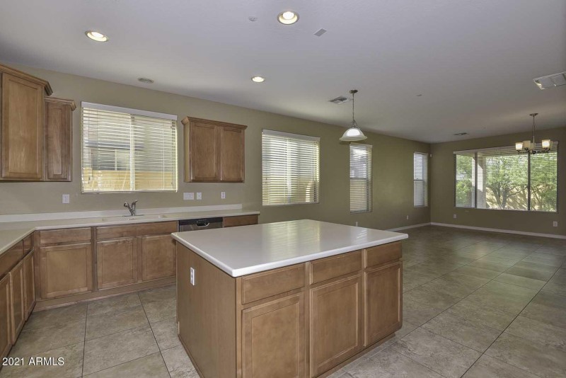 Kitchen-Island
