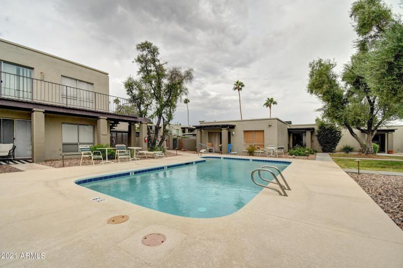 16819 E Gunsight Dr A8 (22)