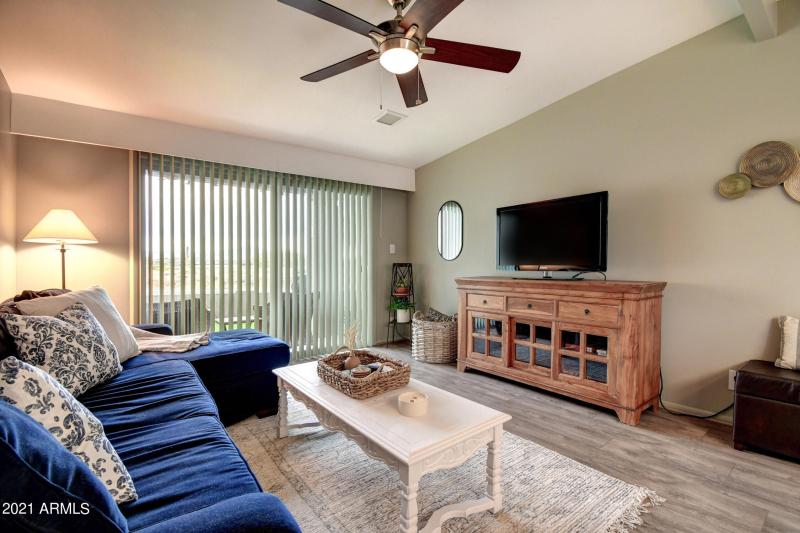 16819 E Gunsight Dr A8 (3)