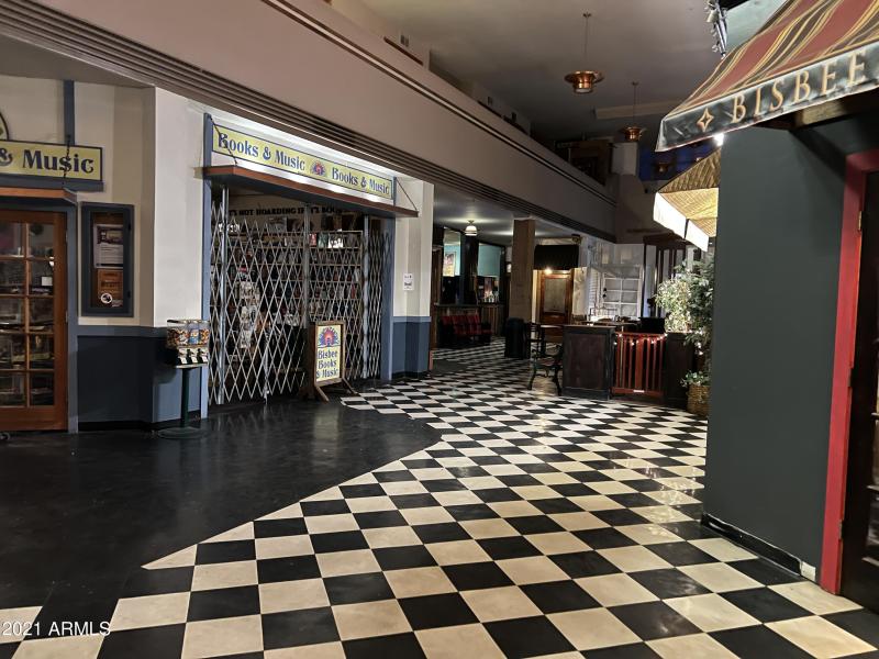 BOOK STORE AFTER HOURS