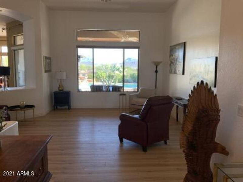 41609 N Signal Hill Ct