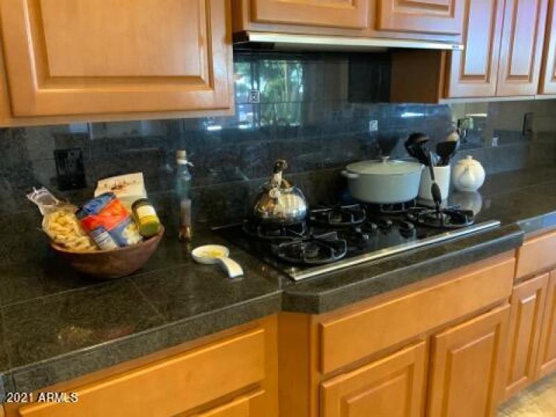 41609 N Signal Hill Ct