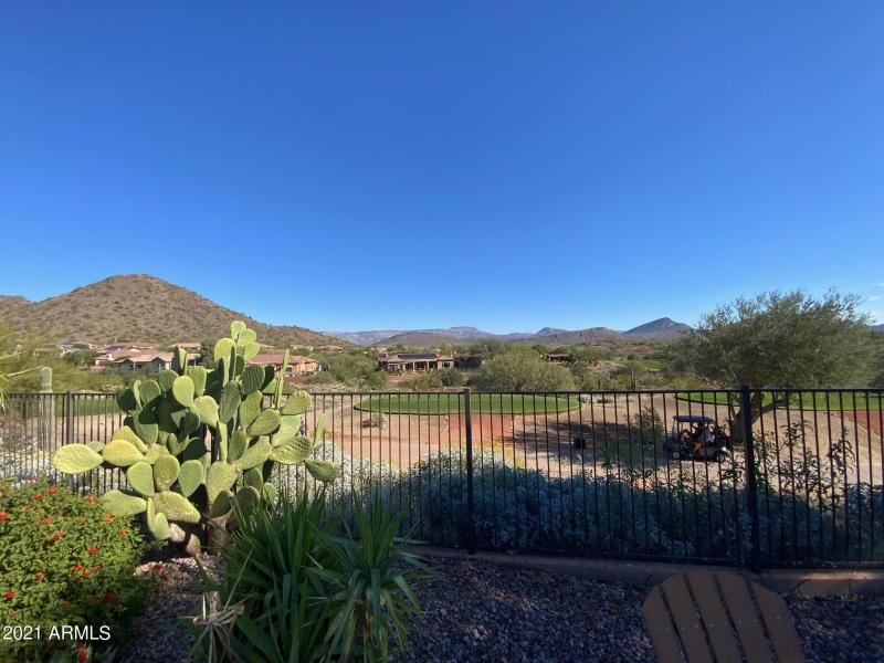 41609 N Signal Hill Ct