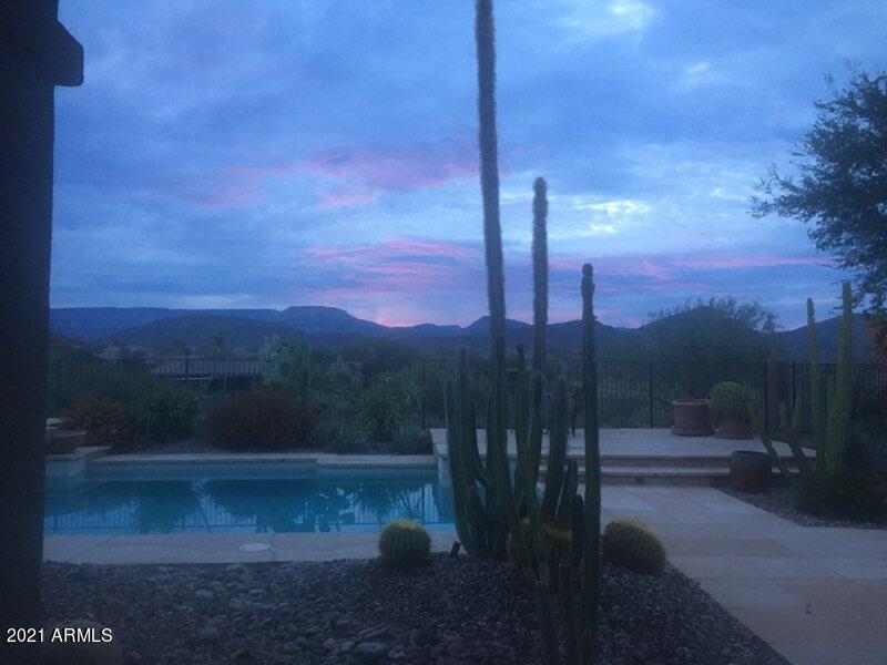 41609 N Signal Hill Ct