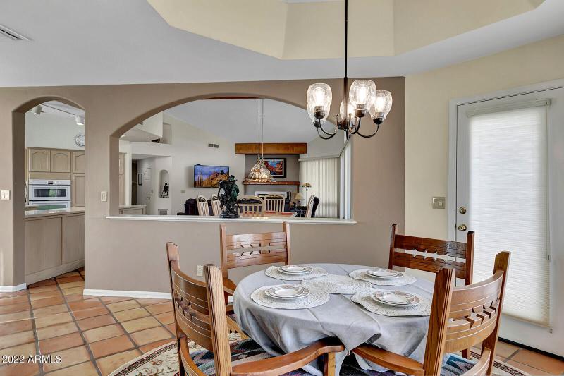 Breakfast Room to Kitchen