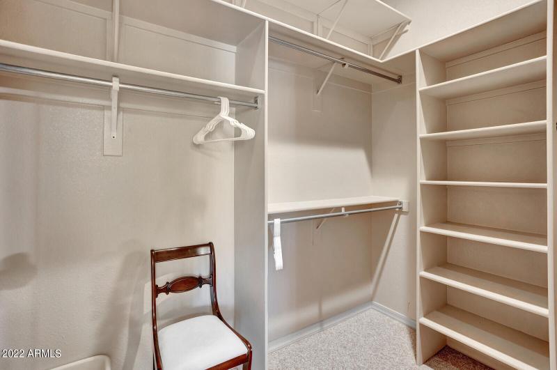 Large Master Walk in Closet