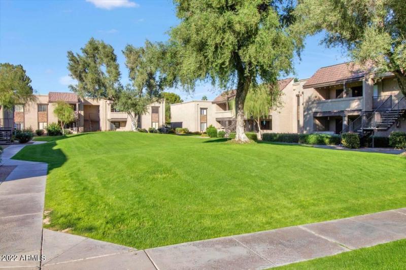 Parklike Community Commmon Area