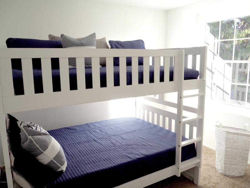 81P bunk beds