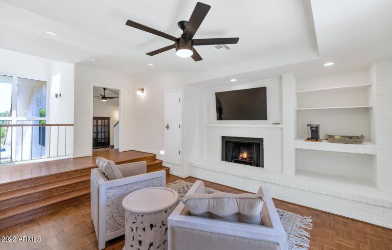 4219 N 62nd St-large-026-027-4219 N 62nd