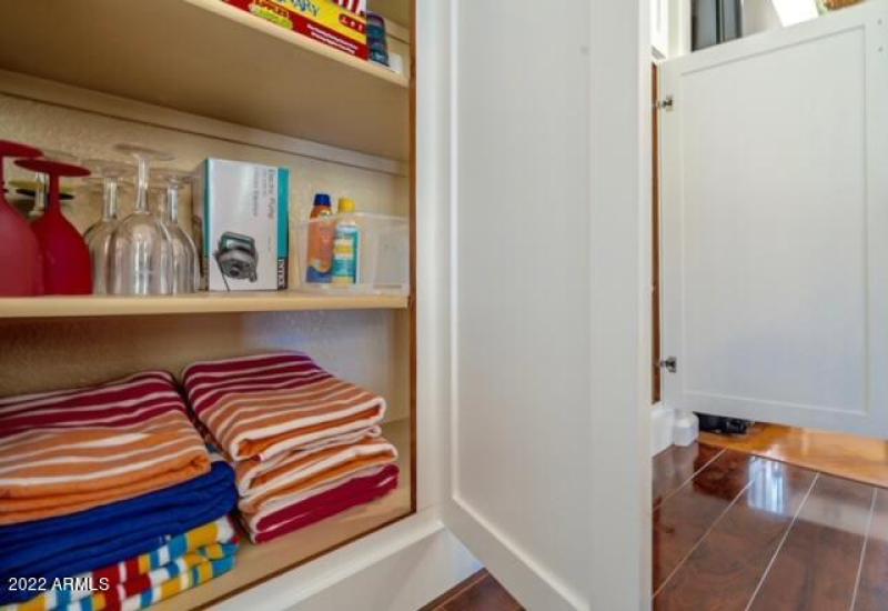 Pool Towels and Electric Air Pump