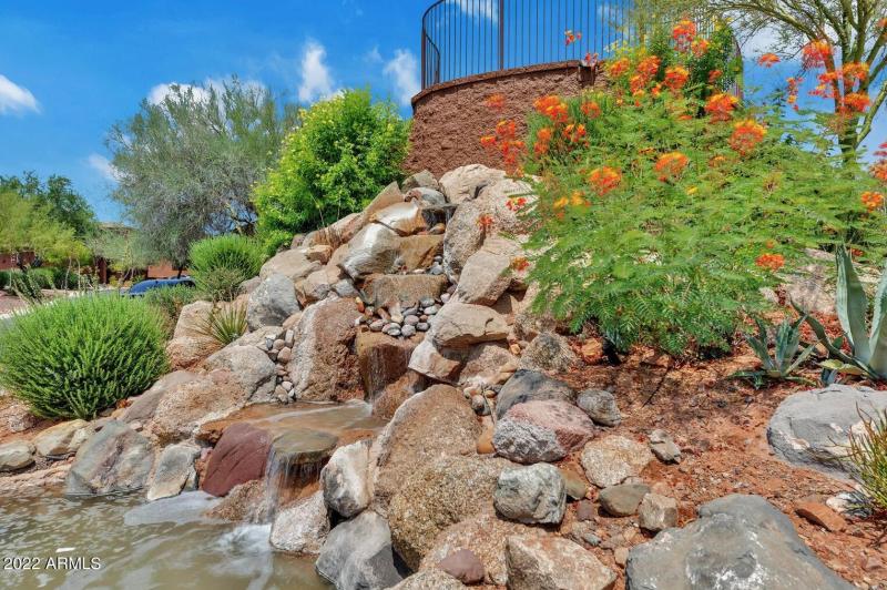 COMMUNITY HEATED POOL