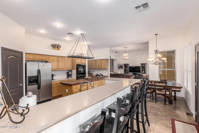 0009-9 - Red Dog 5872