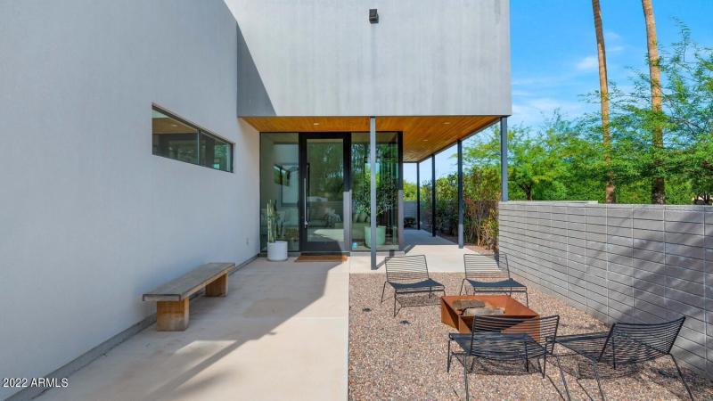 10195 E Cactus Rd-large-007-008-10195 E