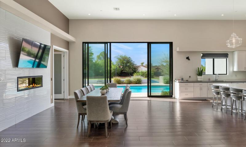 10195 E Cactus Rd-large-010-007-10195 E