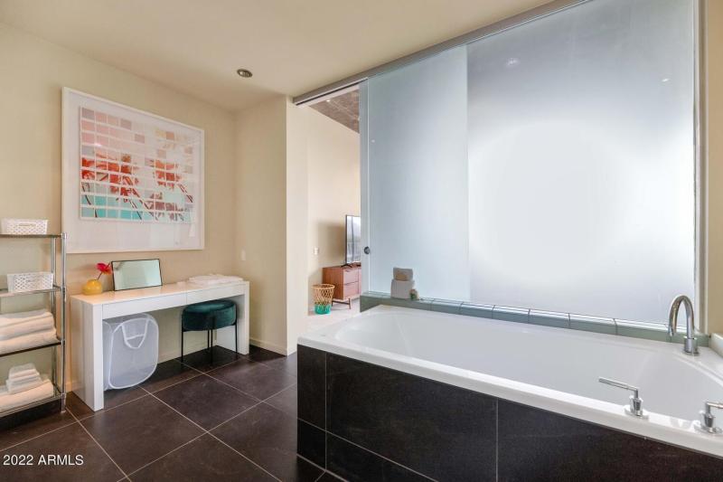 6850 E Main St-large-019-027-Hotel Valle