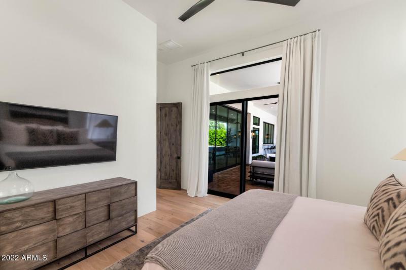 7566 E Sundown Ct-large-023-034-7566 E S