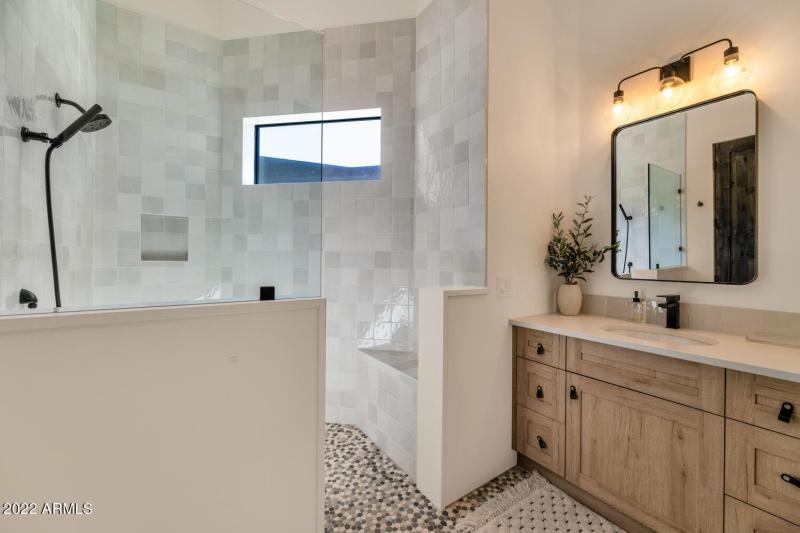 7566 E Sundown Ct-large-027-036-7566 E S