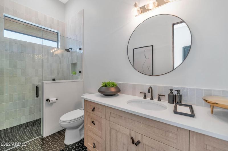 7566 E Sundown Ct-large-029-035-7566 E S