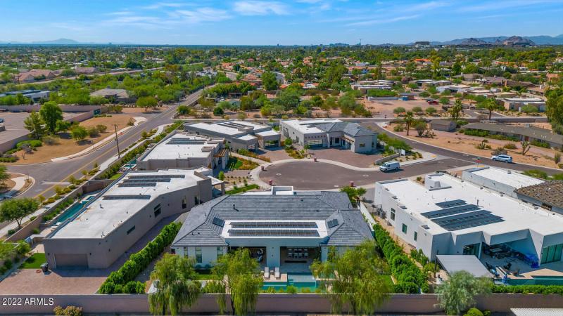 7566 E Sundown Ct-large-041-003-7566 E S