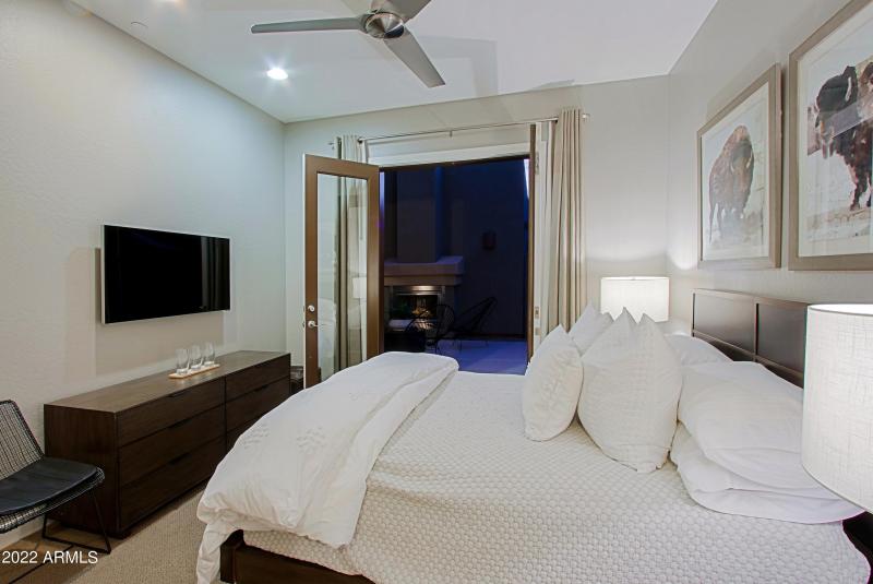 2nd Bedroom Suite