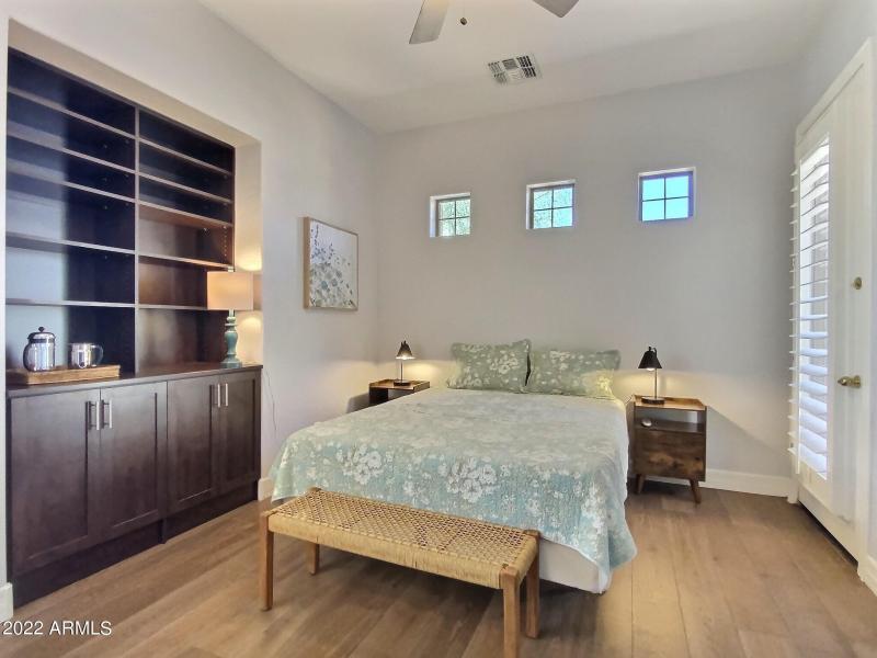 1946 W Eastman - BR3 a