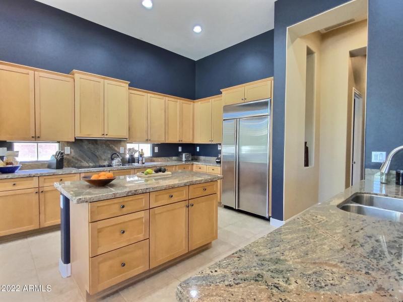 1946 W Eastman - Kitchen d