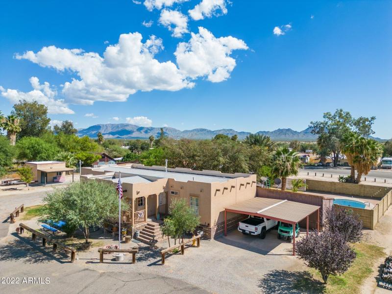 2500+ Sq Ft Triple Wide