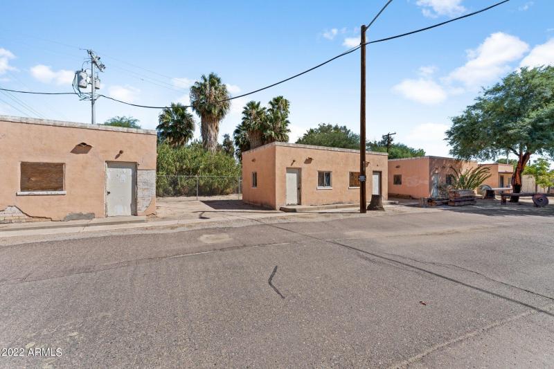 3 Additional Casitas