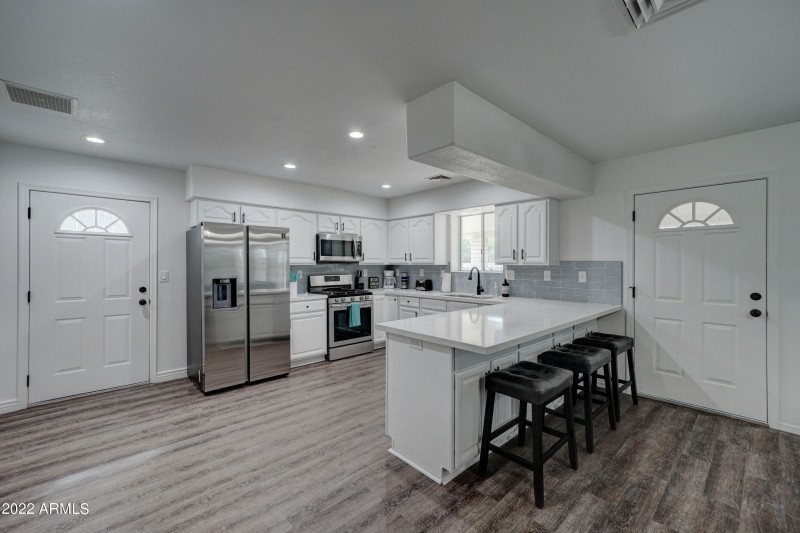 77 W Baseline Spur-11